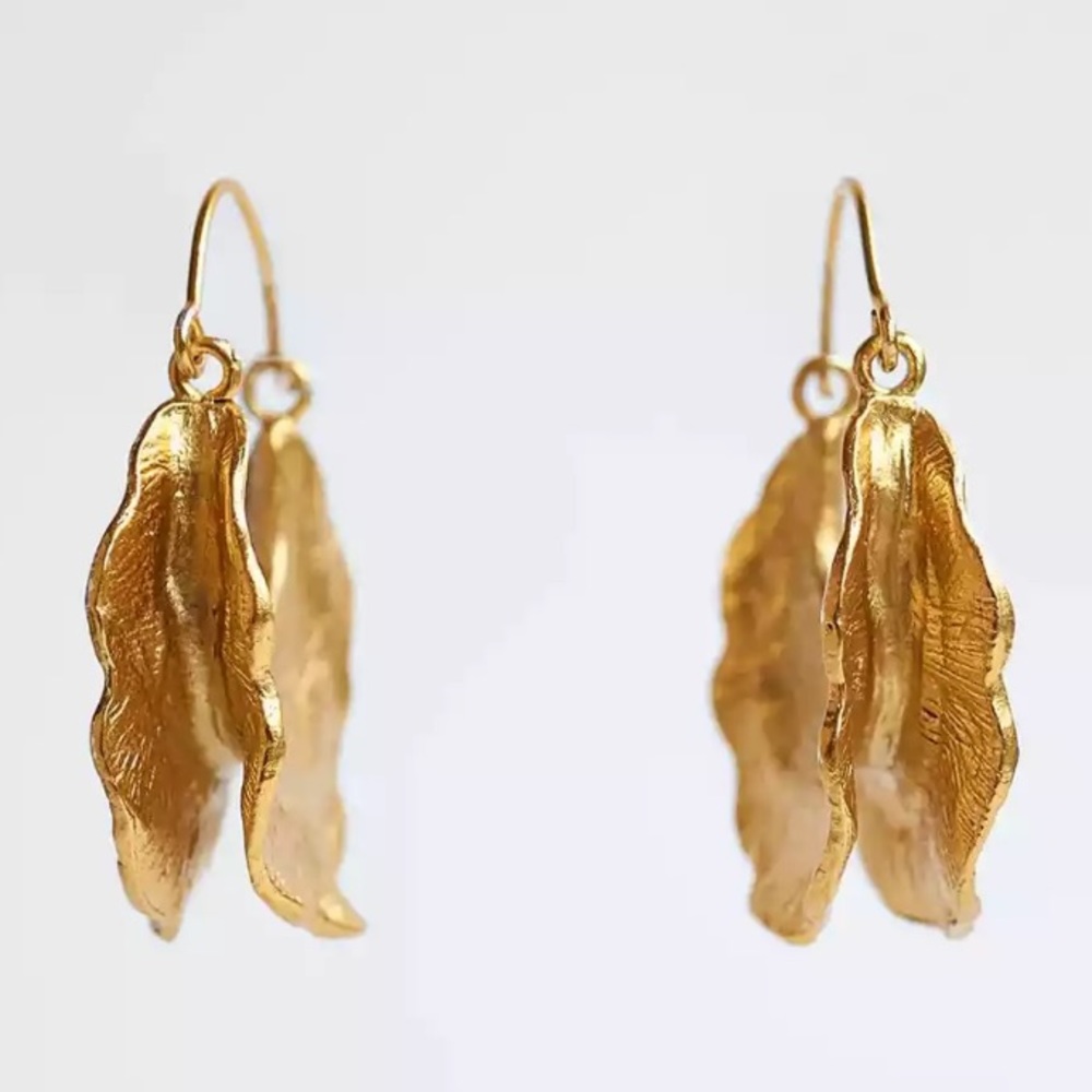 🐚🍃Texture Earrings!☀️